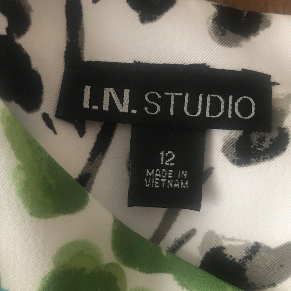 I.N. Studio Stretch Colorful Sundress - Picture 4 of 7